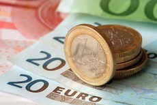 Депозиты в евро на 1 год с ежемесячной выплатой процентов
